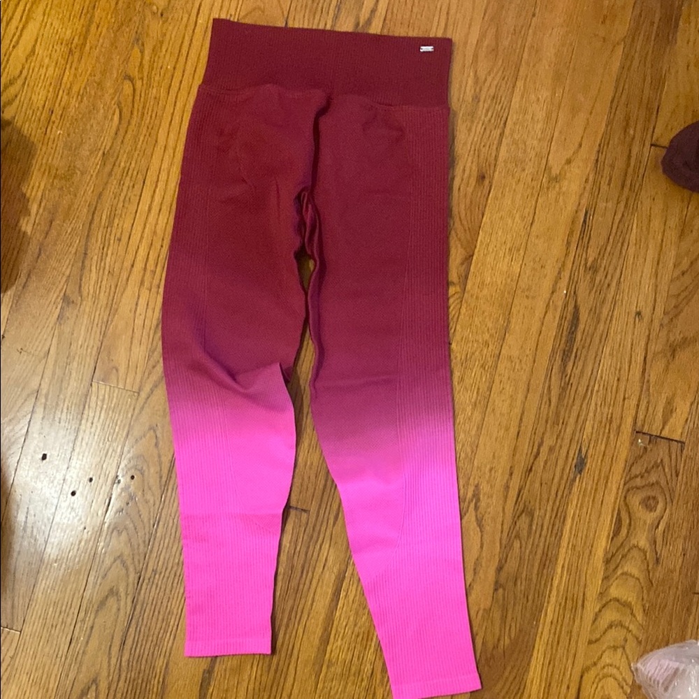 Victoria’s Secret pink  Pink Ombre Leggings